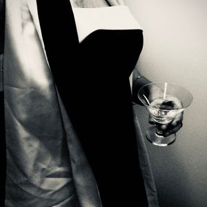 [HOT!] Black and white formal ball gown!